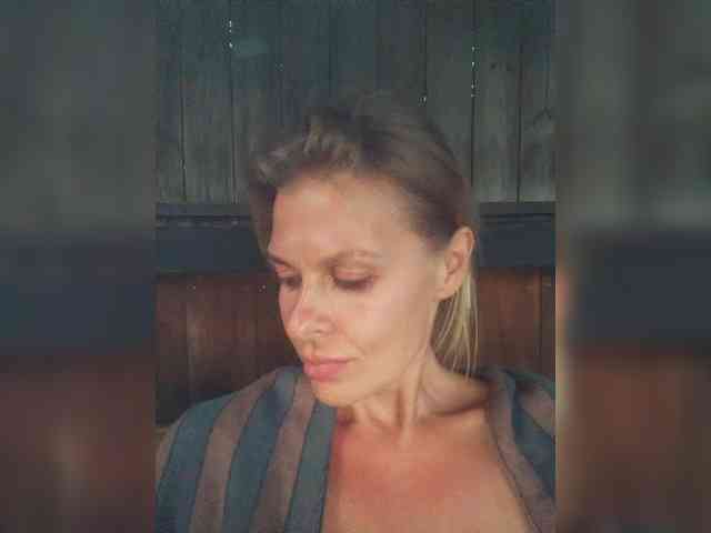 Darini69 Live Webcam on BongaCams