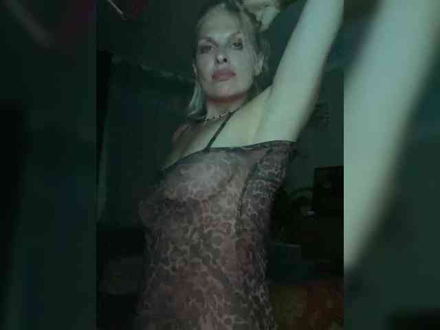 live porn chat Darini69