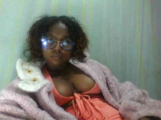 Kaysha12 webcam