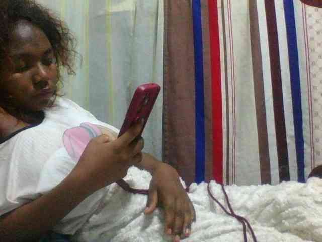Kaysha12 webcam