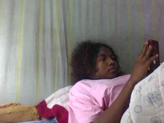 Kaysha12 webcam
