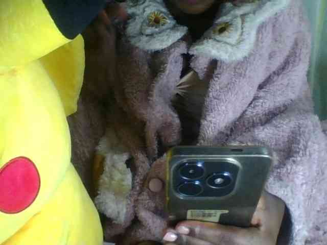 Kaysha12 webcam