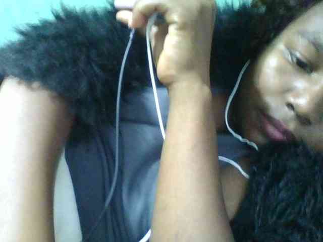 Kaysha12 webcam