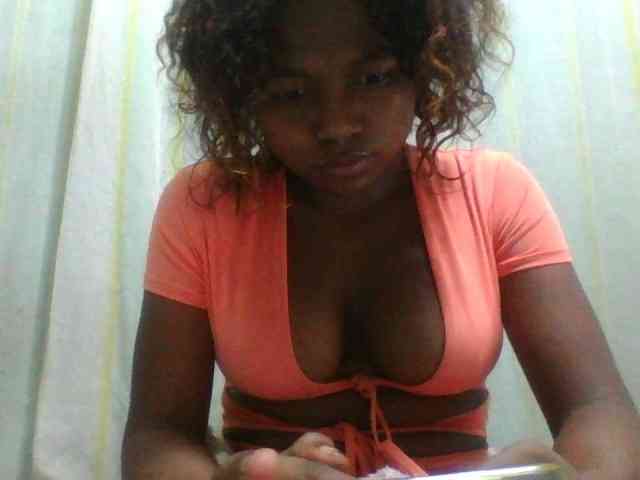Kaysha12 webcam