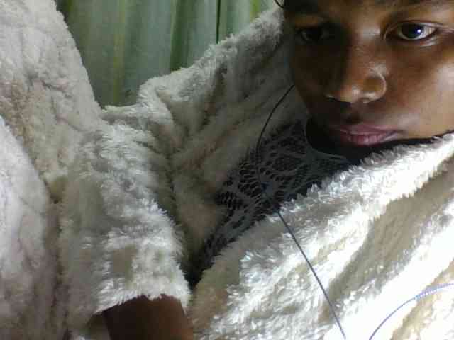 Kaysha12 webcam