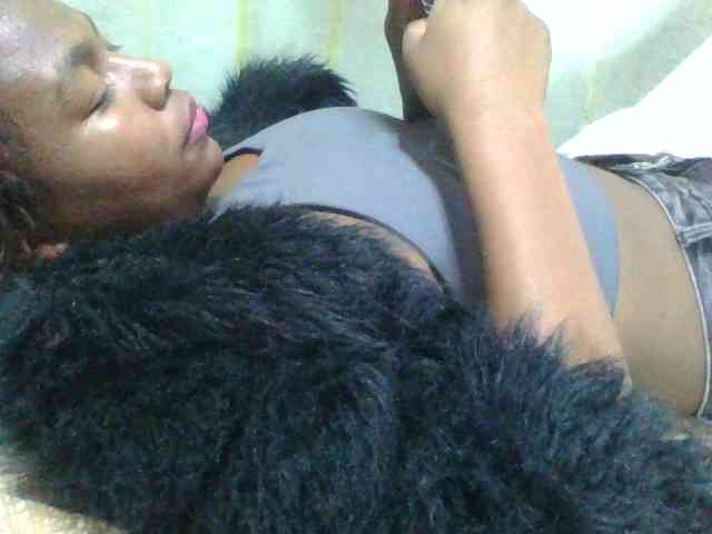 Kaysha12 webcam