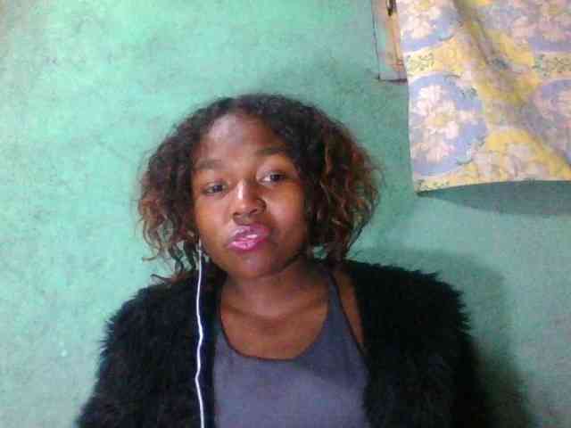 Kaysha12 webcam