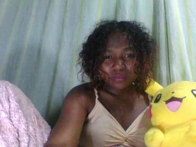 Kaysha12 webcam