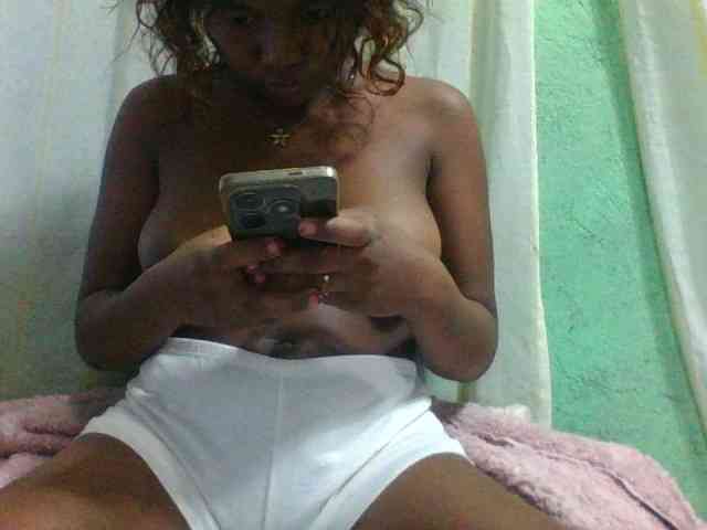 Kaysha12 webcam