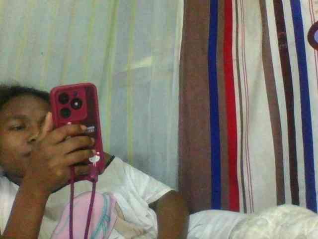 Kaysha12 webcam