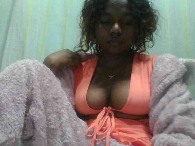Kaysha12 webcam