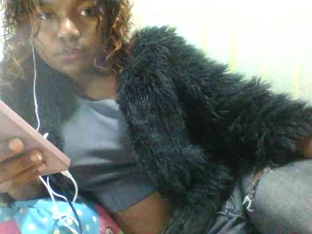 Kaysha12 webcam