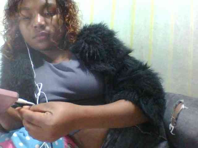 Kaysha12 webcam