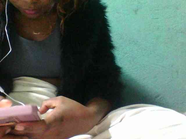 Kaysha12 webcam