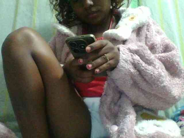 Kaysha12 webcam