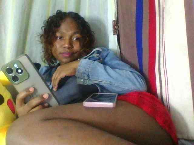 Kaysha12 webcam