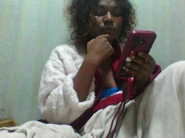 Kaysha12 webcam