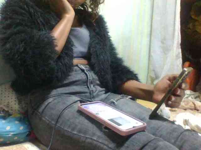 Kaysha12 webcam
