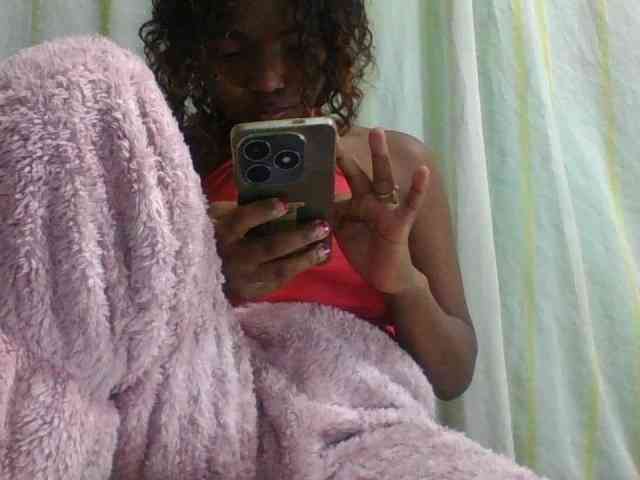 Kaysha12 webcam