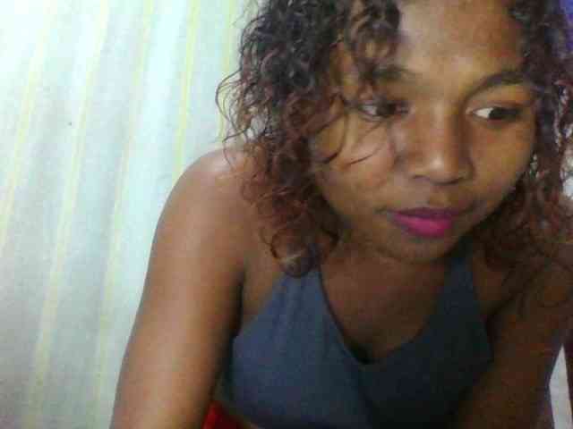 Kaysha12 webcam