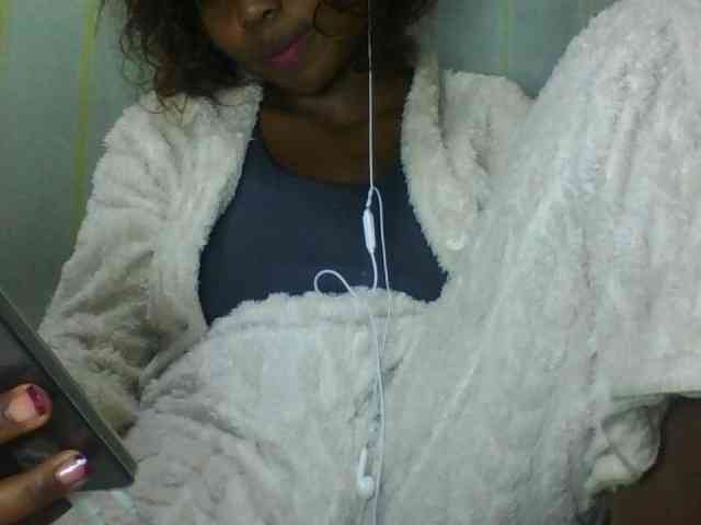 Kaysha12 webcam