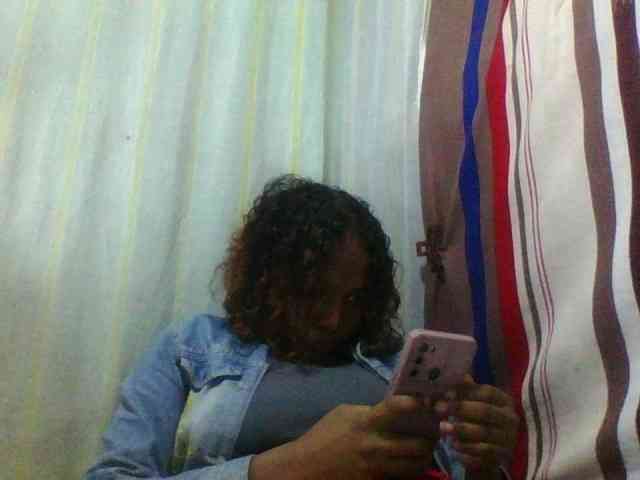 Kaysha12 webcam