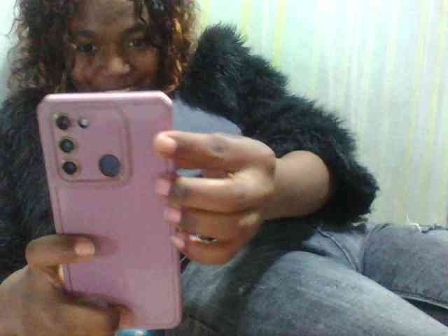 Kaysha12 webcam