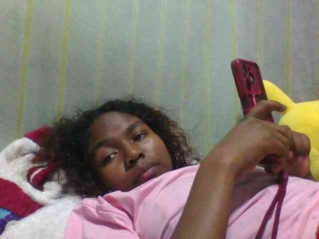 Kaysha12 webcam