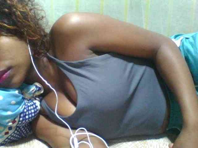 Kaysha12 webcam