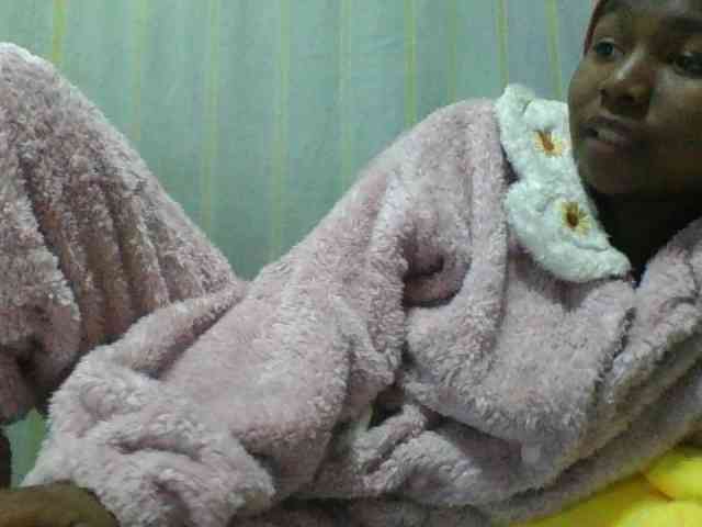 Kaysha12 webcam