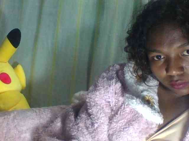Kaysha12 webcam