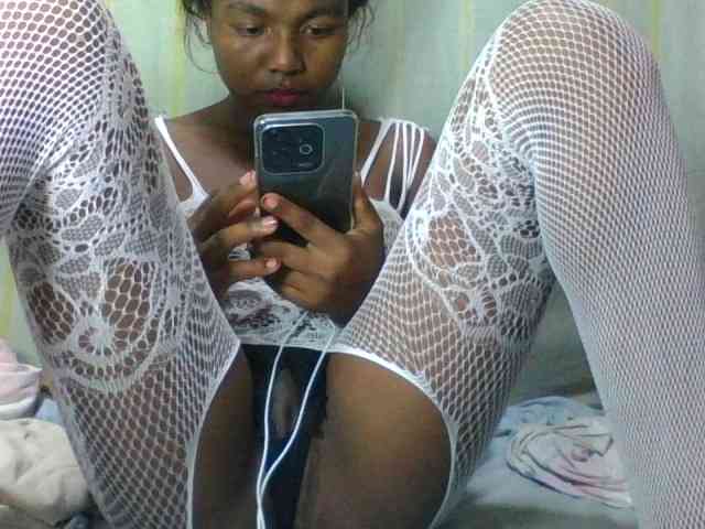 Kaysha12 webcam