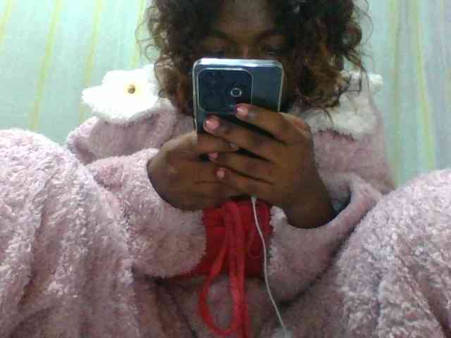 Kaysha12 webcam