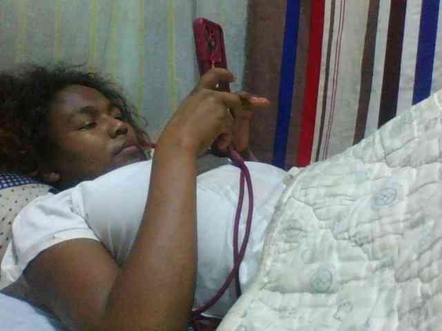 Kaysha12 webcam