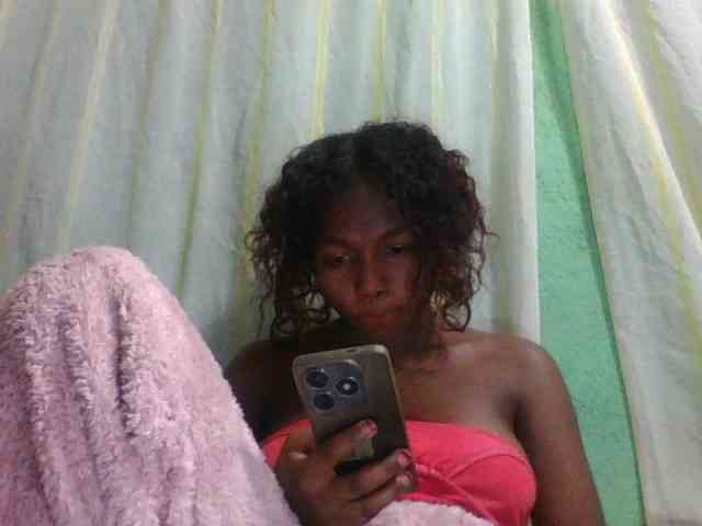 Kaysha12 webcam