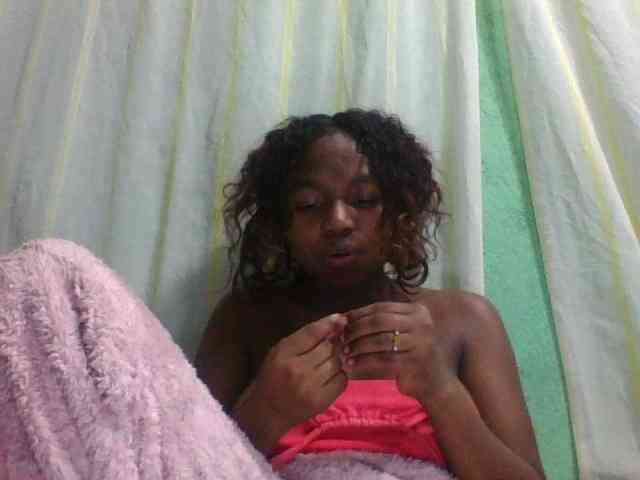Kaysha12 webcam