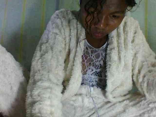 Kaysha12 webcam