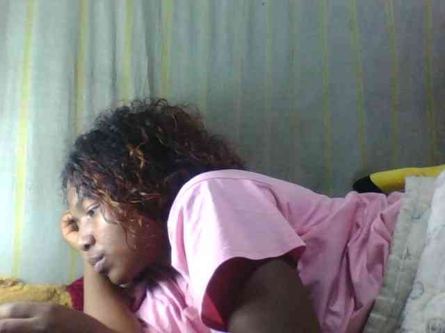 Kaysha12 webcam