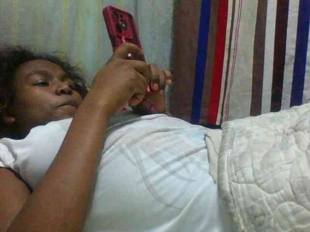 Kaysha12 webcam