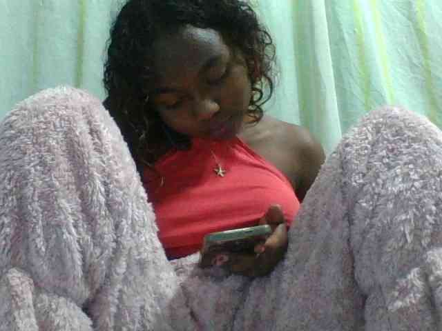 Kaysha12 webcam