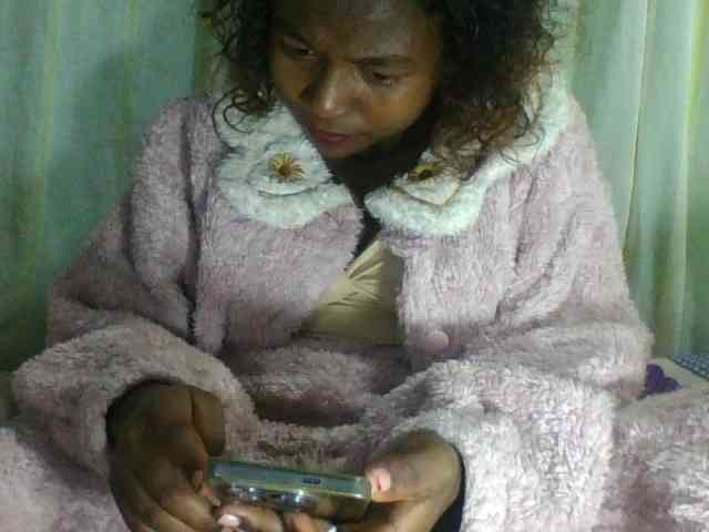 Kaysha12 webcam