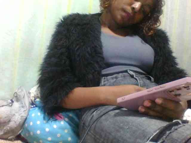 Kaysha12 webcam