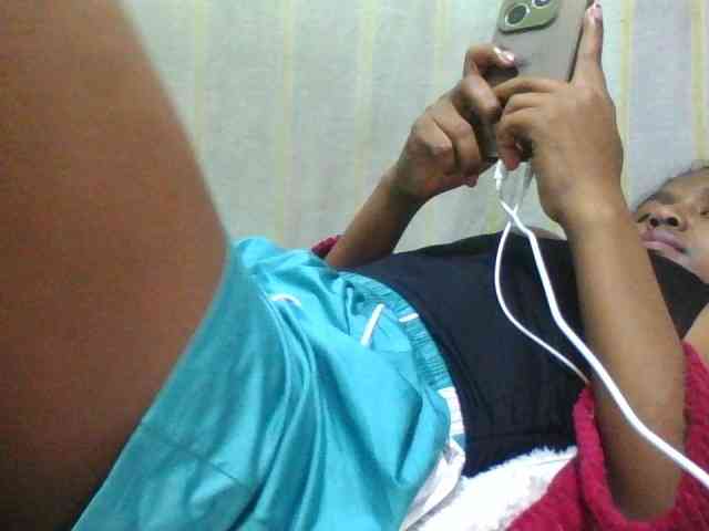 Kaysha12 webcam