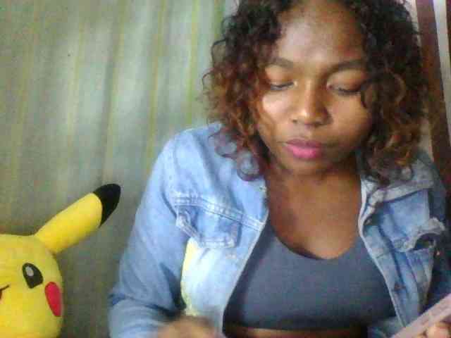 Kaysha12 webcam