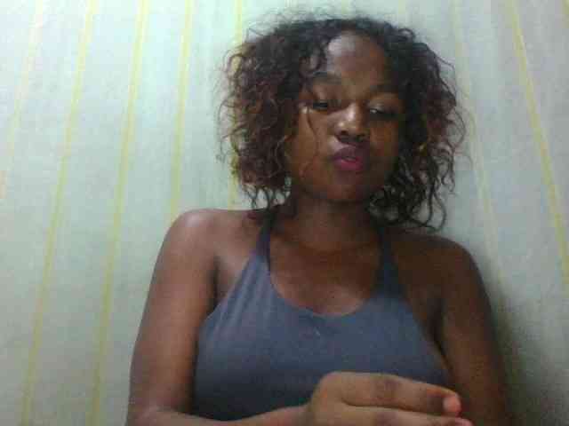 Kaysha12 webcam