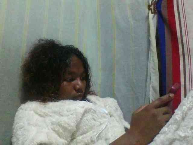 Kaysha12 webcam