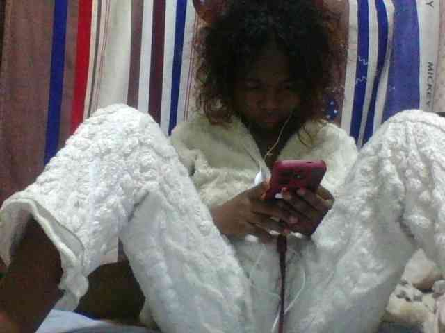 Kaysha12 webcam