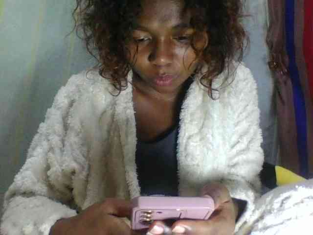 Kaysha12 webcam
