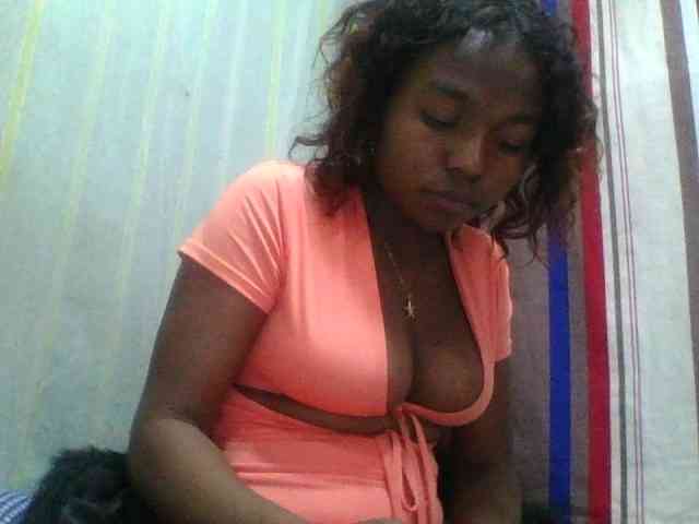 Kaysha12 webcam
