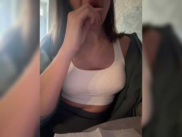 Angel-VICT0RY from BongaCams